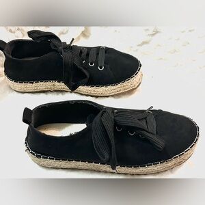 Forever  Farm 78 black laced platform espadrilles women’s size 8.5